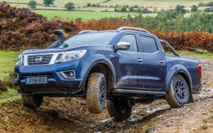 Nissan Navara AT32 Off-Roader by Arctic Trucks 2018 года (UK)